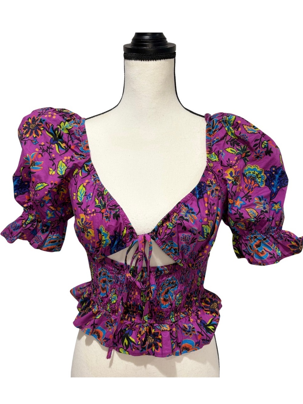 SHEIN Purple Floral Tie-Front Puff Sleeve Crop Top